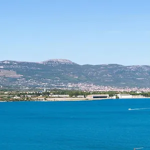 https://apartment-ivica-trogir-21224.hotels-in-trogir.com